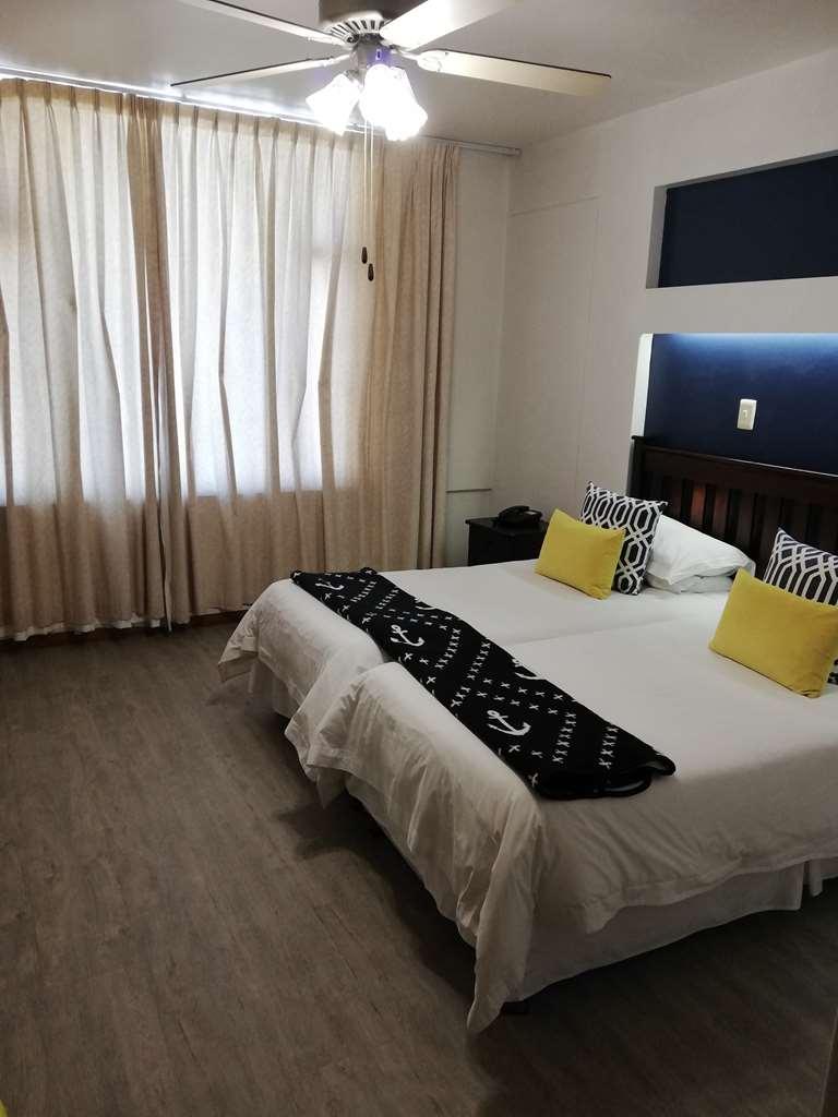 Hoedjiesbaai Hotel Saldanha Bay Quarto foto